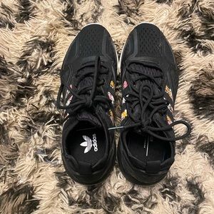Women floral adidas shoes